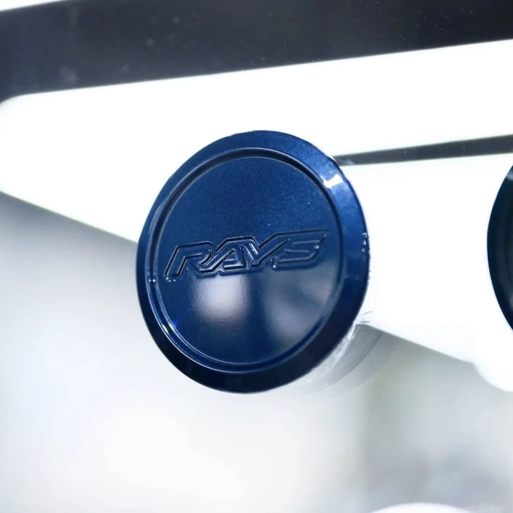 RAYS Volk Racing VR-01 Low Type center cap in Mag Blue BL on 18 inch TE37 wheel