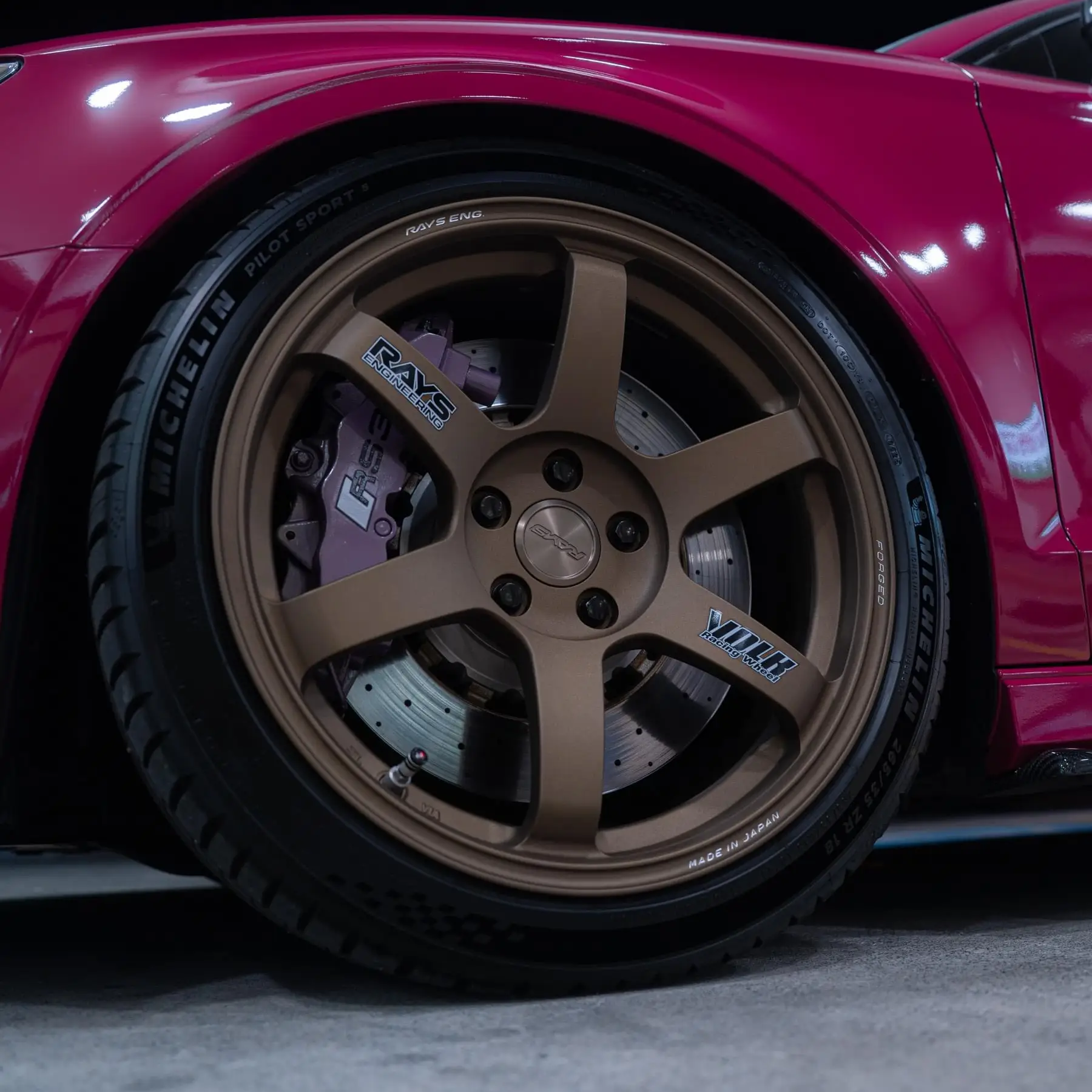 Spoke logo decal and machined rim detail on Matte Gun Bronze RAYS Volk Racing TE37 SAGA SL 5x112 wheel