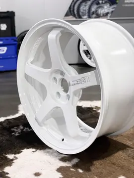 Side angle profile emphasizing the fixed depth barrel rim structure and outer lip step of a track ready Advan wheel