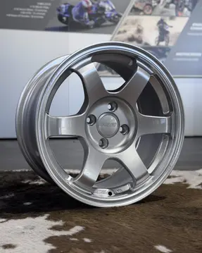 RAYS TE37Saga SL 15 x 8 + 35 in diamond silver front