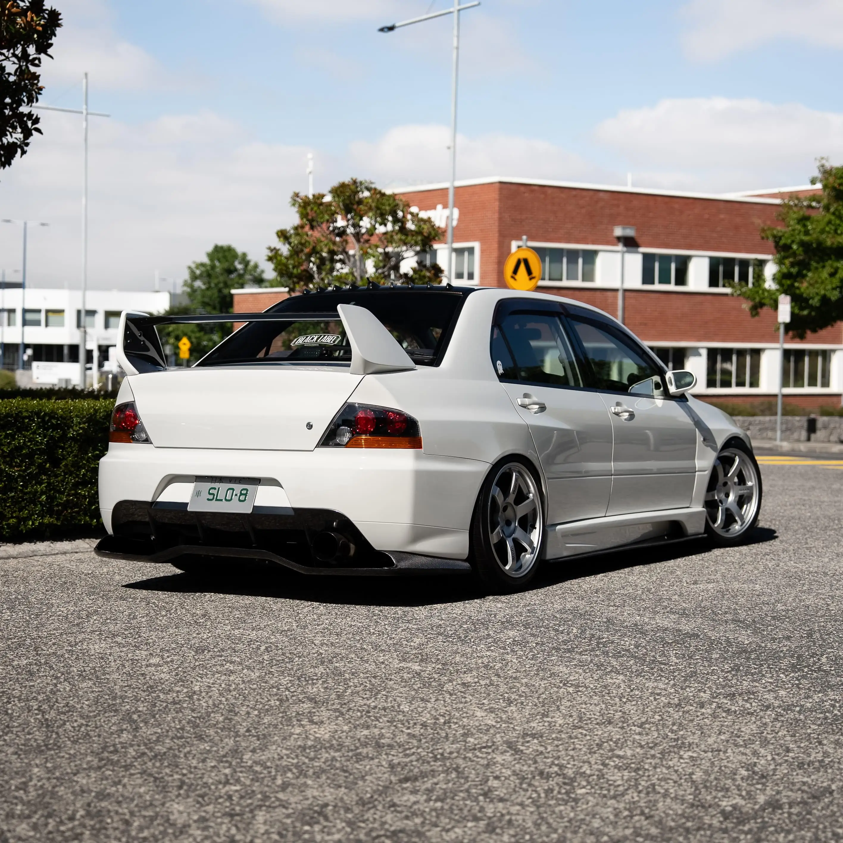 RAYS Volk Racing TE37 Saga SL Diamond Silver wheel fitment on a Mitsubishi Evolution 8 rear shot
