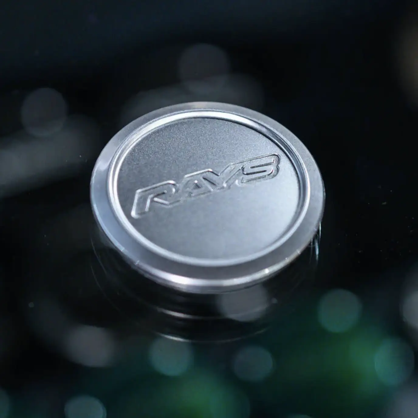 RAYS Volk Racing VR Center Cap Model-01 Low Type in Pressed Graphite PG fitted on TE37 wheel