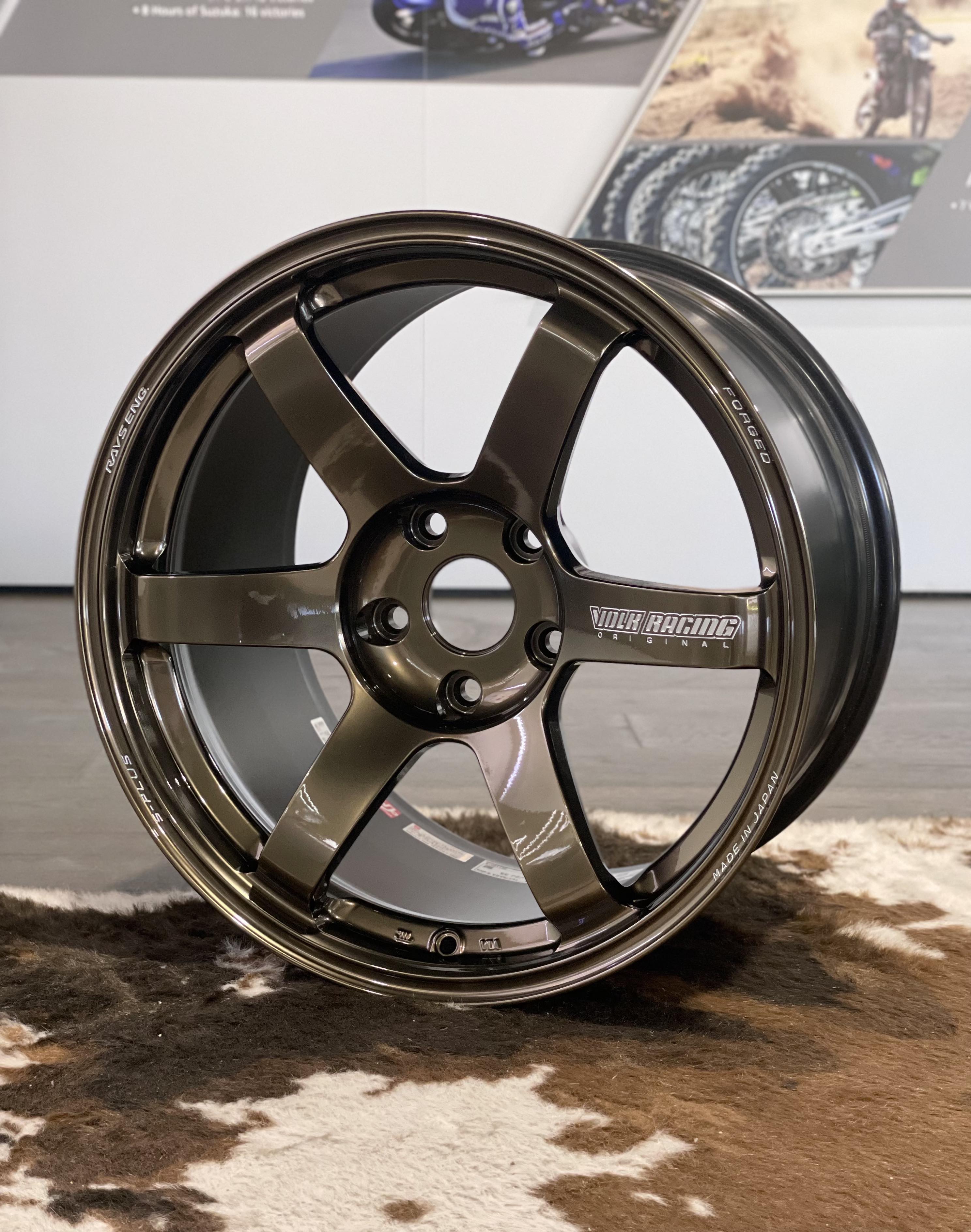 RAYS Volk Racing TE37 Saga S-Plus 18